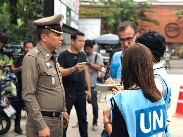 How to observe an assembly